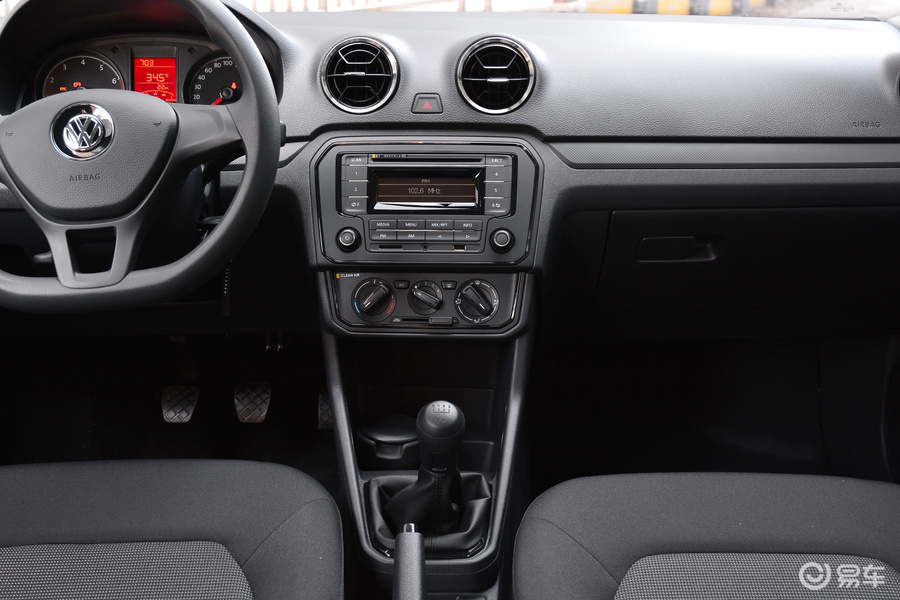 C2自動(dòng)擋市區(qū)/場地陪駕（10小時(shí)）